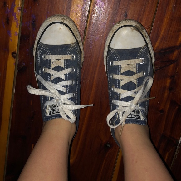 Navy Blue Converse Low Tops - Picture 2 of 2